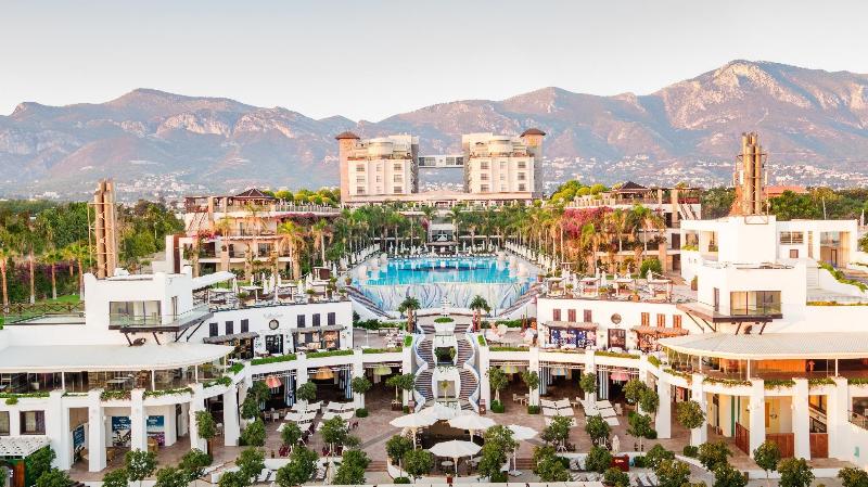 Cratos Premium Hotel Casino & SPA image