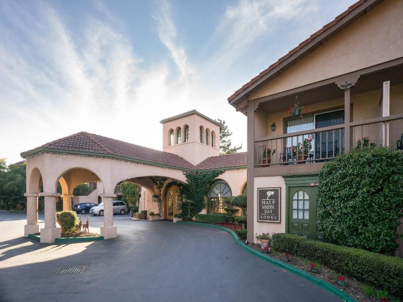 Half Moon Bay Lodge image