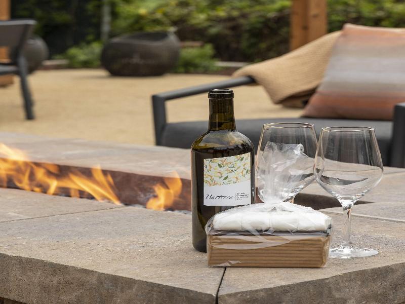 Half Moon Bay Lodge image