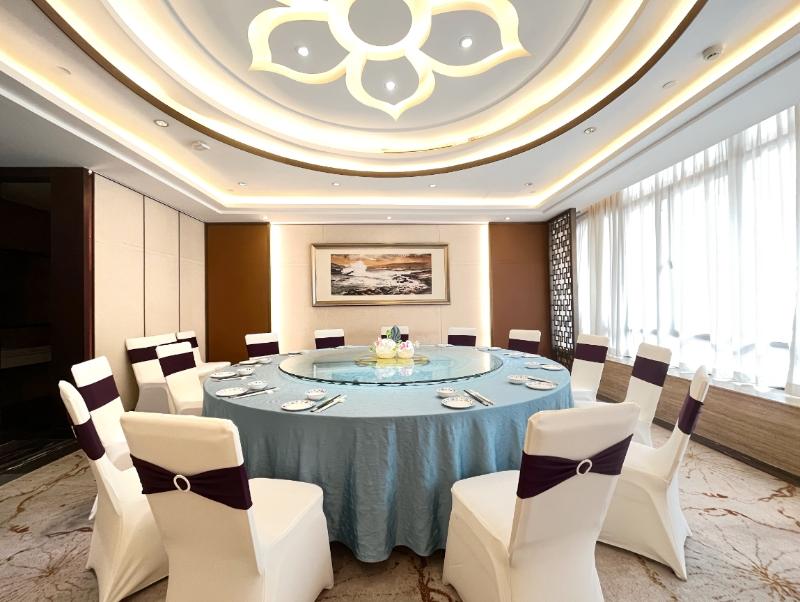 Guangdong Hotel (Sheng Fu) image