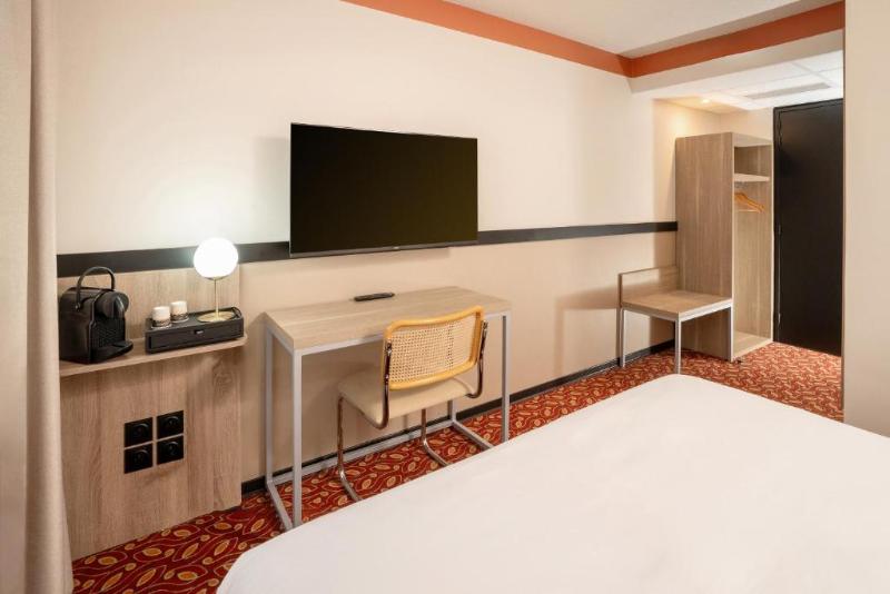 Sure Hotel by Best Western Caen Memorial image