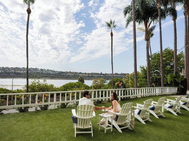 Newport Beach Marriott Bayview image