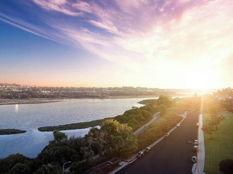 Newport Beach Marriott Bayview image