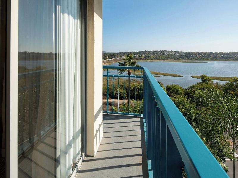 Newport Beach Marriott Bayview image