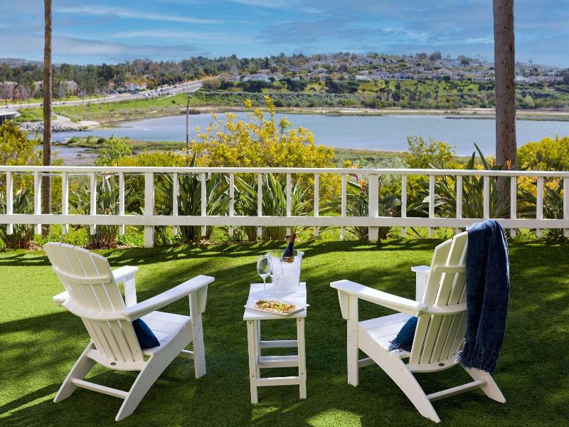 Newport Beach Marriott Bayview image