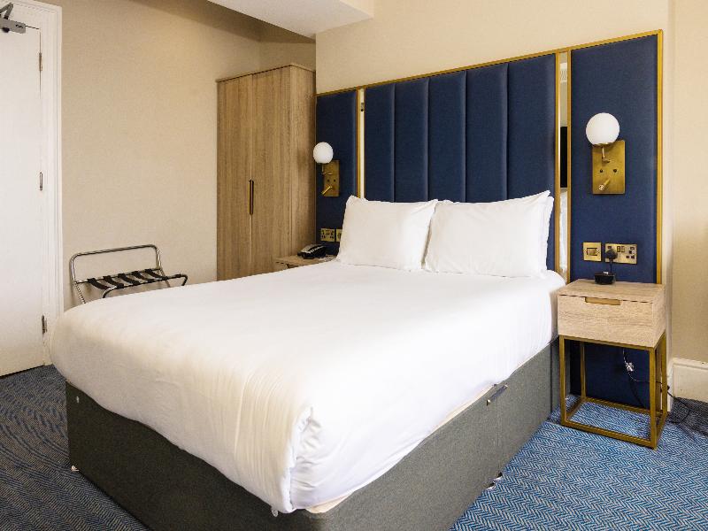 Dover Marina Hotel & Spa, Tapestry Collection image
