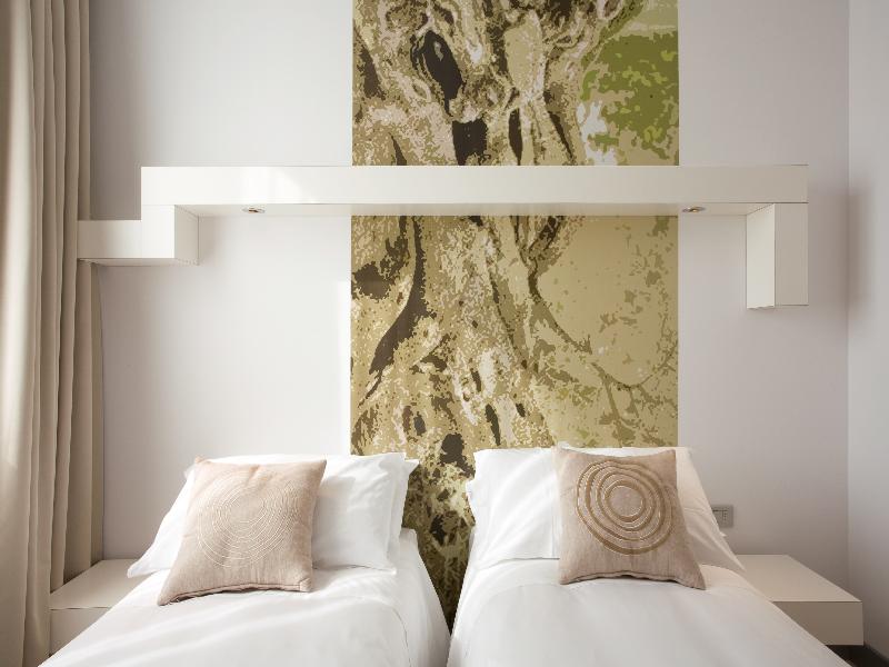 Eos Hotel image