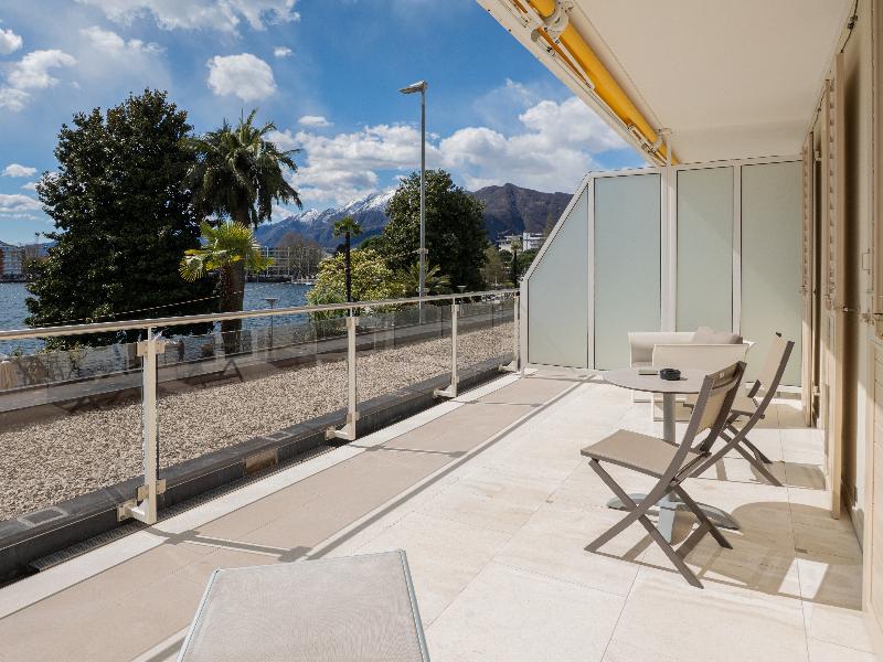 Hotel La Palma au Lac image