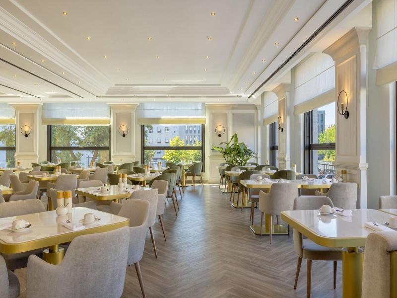 JW Marriott Hotel Berlin image