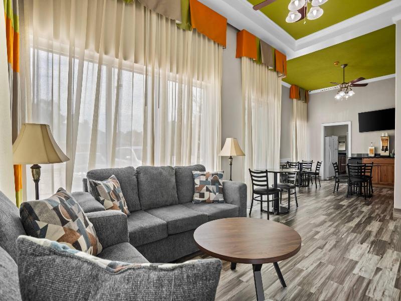 Quality Inn Louisville