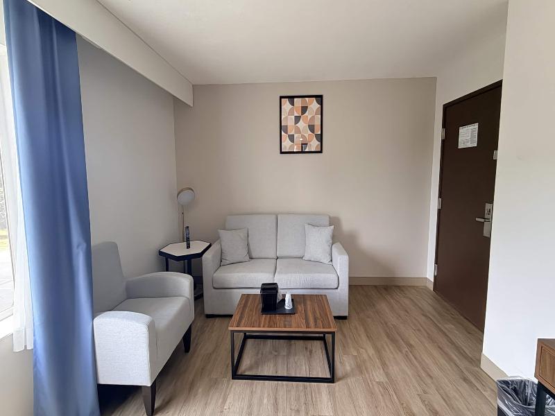 Wingate by Wyndham Athens Near Downtown image
