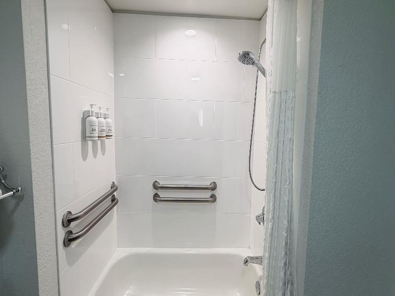 Wingate by Wyndham Athens Near Downtown image