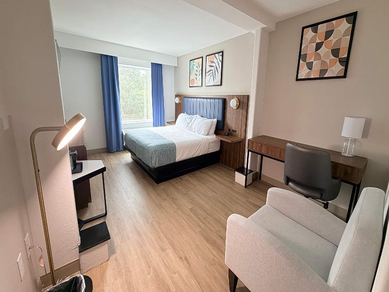 Wingate by Wyndham Athens Near Downtown image