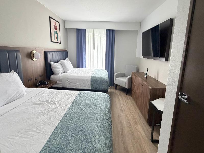 Wingate by Wyndham Athens Near Downtown image