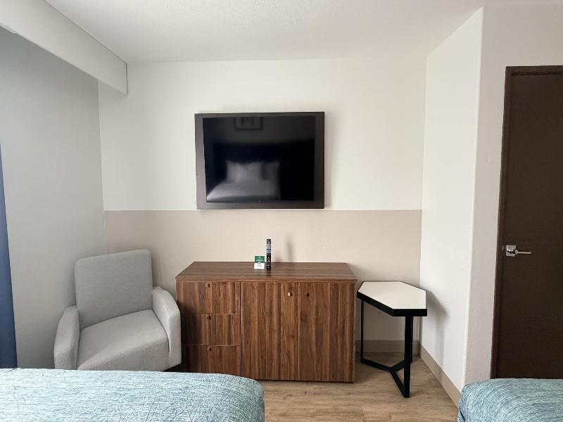 Wingate by Wyndham Athens Near Downtown image