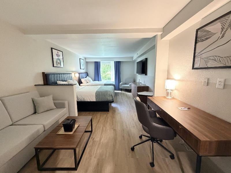 Wingate by Wyndham Athens Near Downtown image