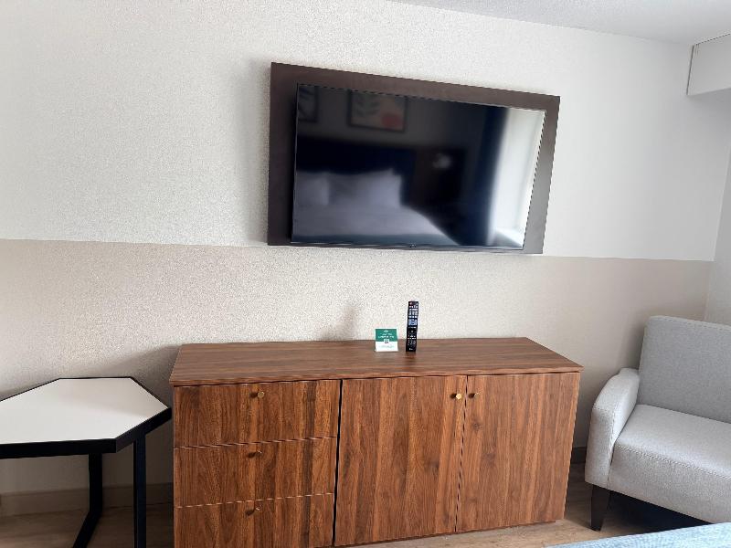 Wingate by Wyndham Athens Near Downtown image