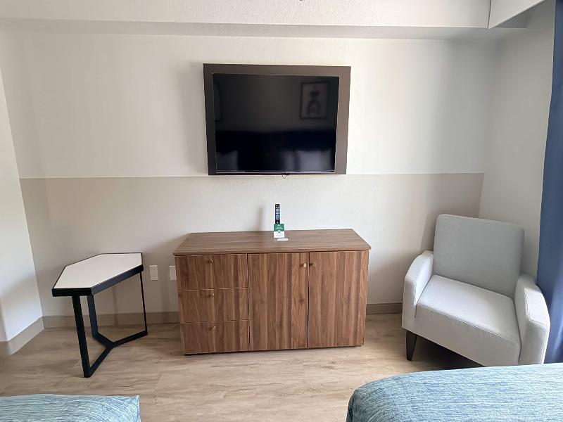 Wingate by Wyndham Athens Near Downtown image
