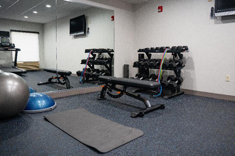 Holiday Inn Express & Suites West Chester By IHG image