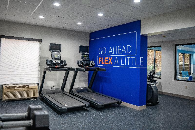 Holiday Inn Express & Suites West Chester By IHG image