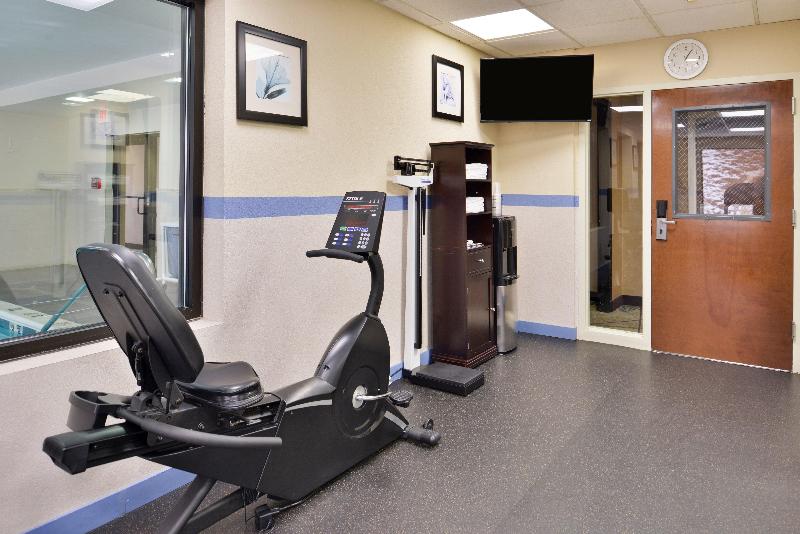 Holiday Inn Express & Suites West Chester By IHG image