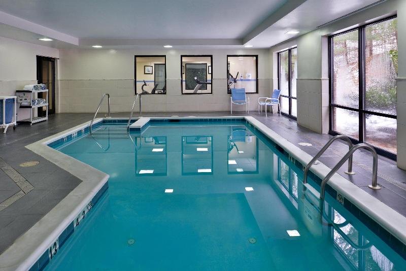 Holiday Inn Express & Suites West Chester By IHG image