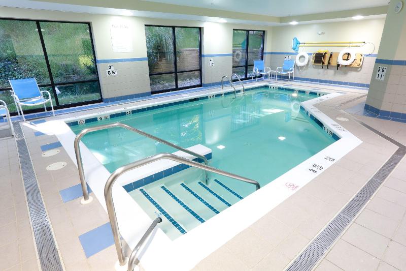 Holiday Inn Express & Suites West Chester By IHG image