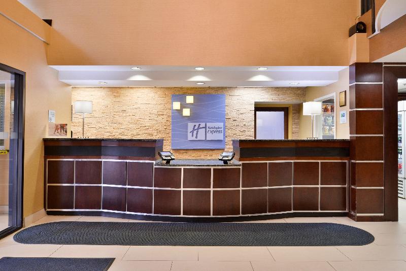 Holiday Inn Express & Suites West Chester By IHG image