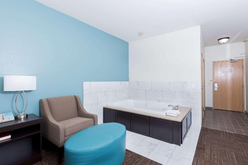 Sleep Inn & Suites Washington image