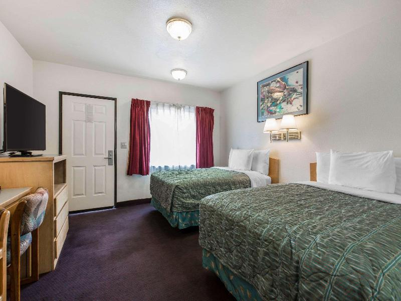 Rodeway Inn Beaumont I-10 image