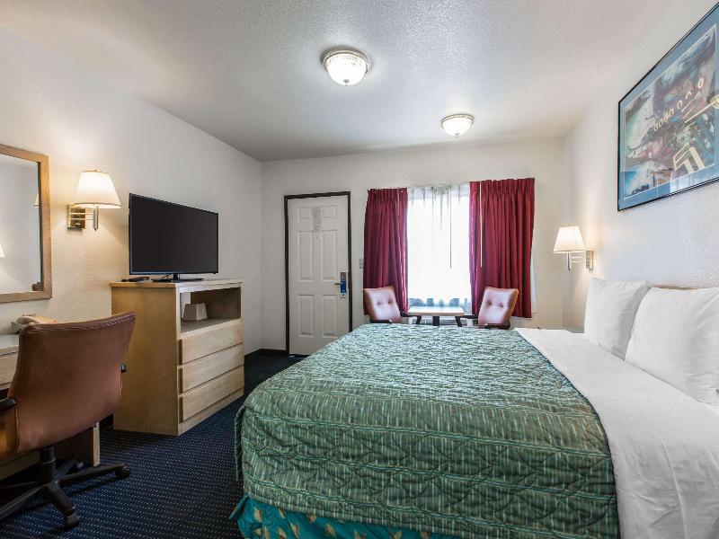 Rodeway Inn Beaumont I-10 image