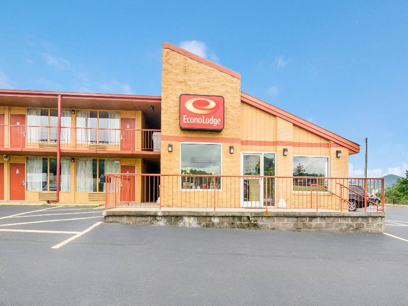Econo Lodge Marion I-81 image