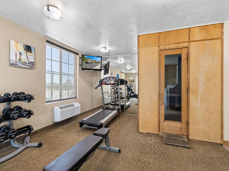 Comfort Inn & Suites Lancaster Antelope Valley image