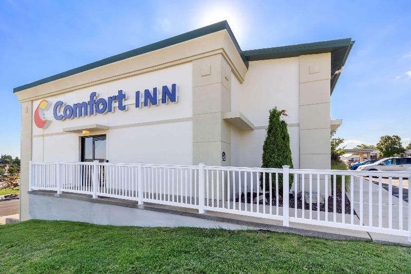 Comfort Inn Somerset image