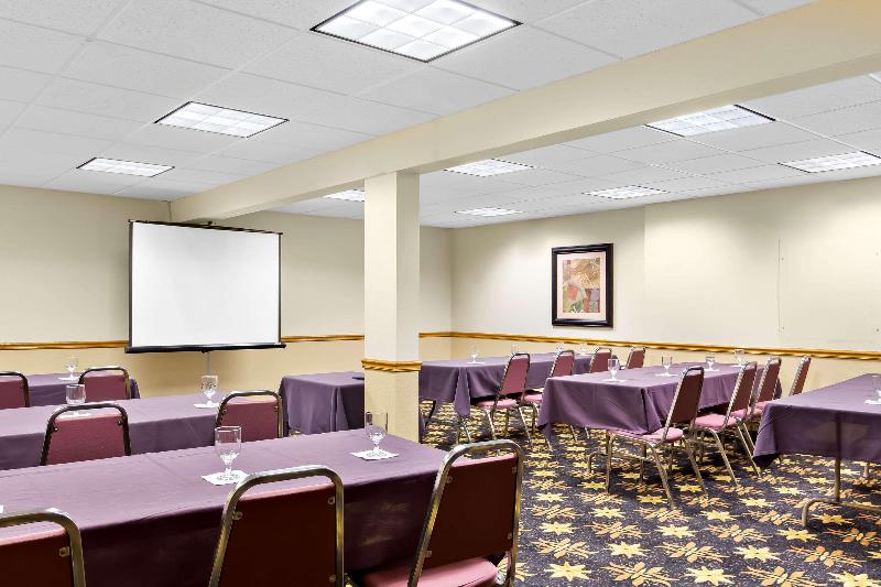 Comfort Inn Somerset image