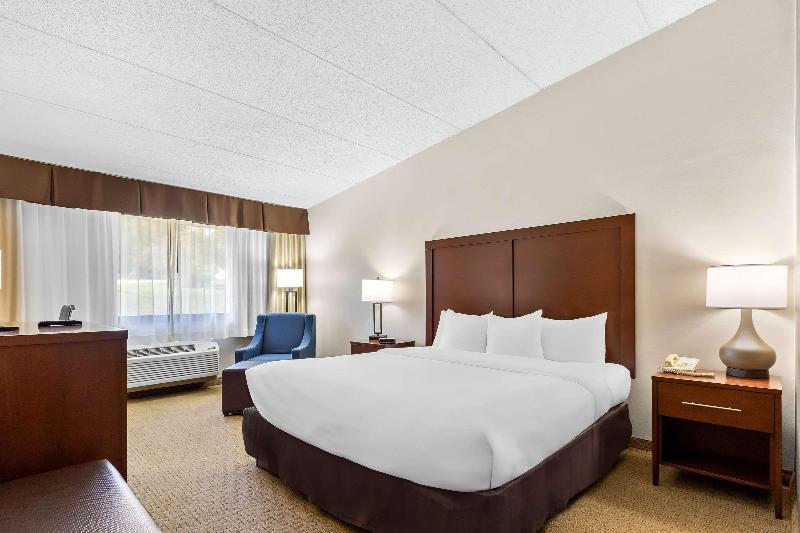 Comfort Inn Somerset image
