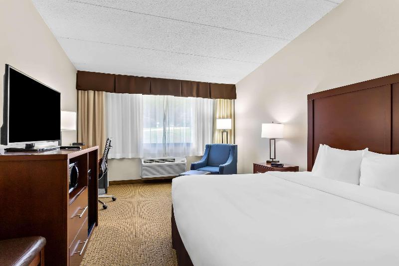 Comfort Inn Somerset image