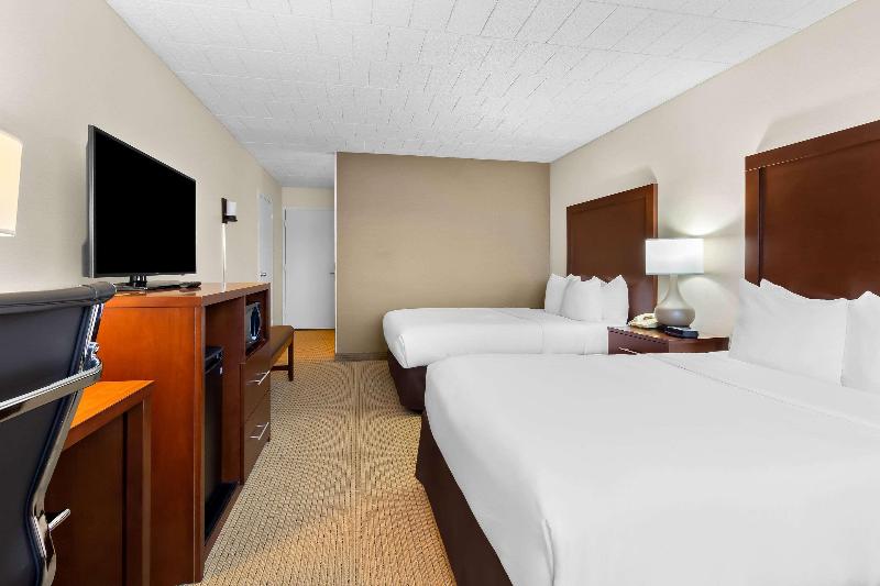 Comfort Inn Somerset image