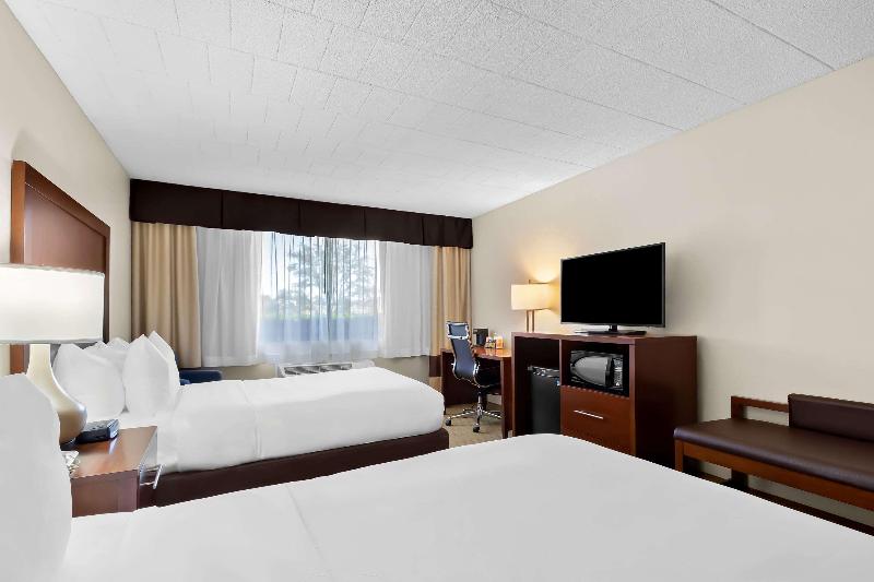 Comfort Inn Somerset image