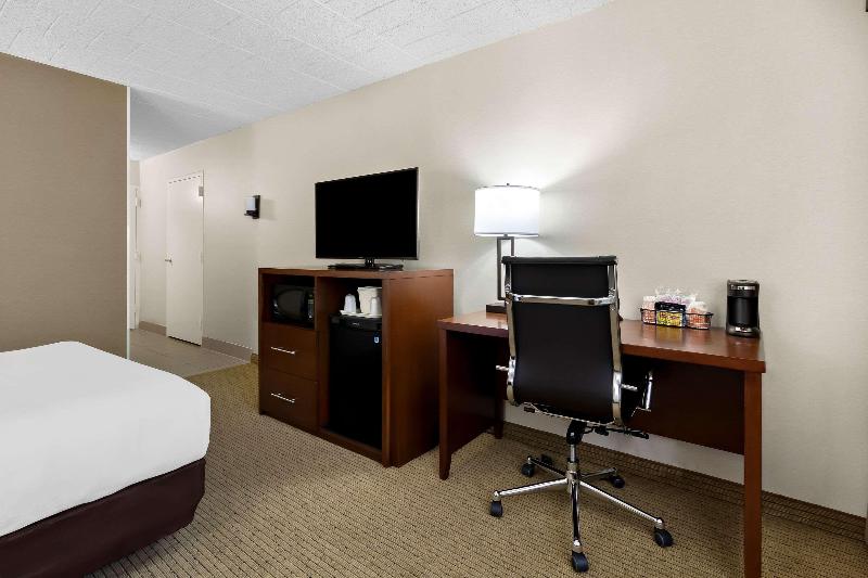 Comfort Inn Somerset image
