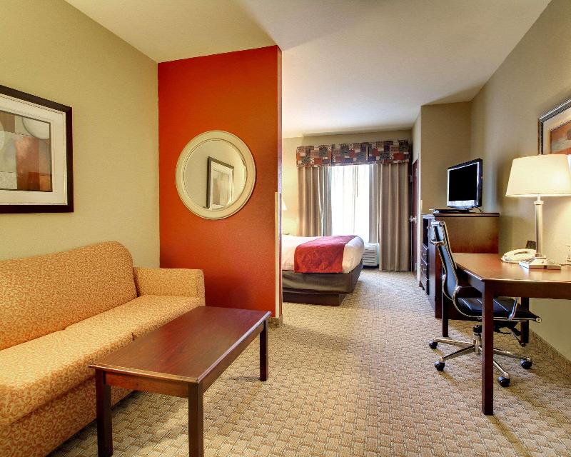Hotel Comfort Suites Biloxi - Ocean Springs