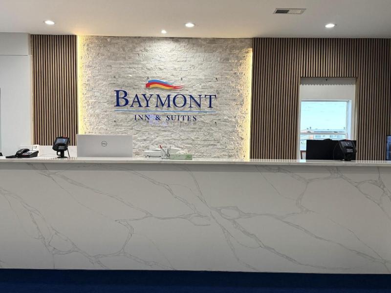 Baymont Inn & Suites by Wyndham Newton IA
