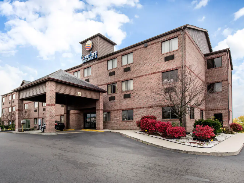 Quality Inn & Suites CARTERSVILLE