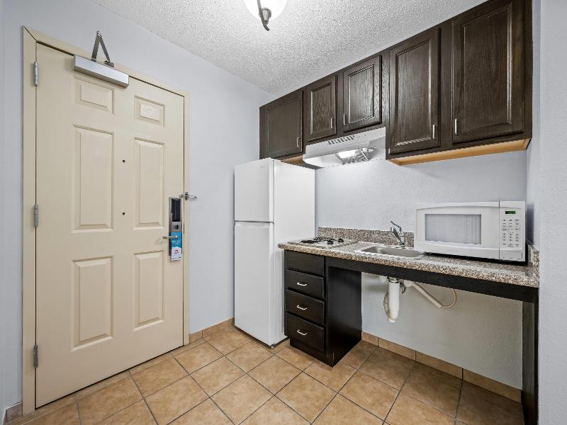 Suburban Extended Stay Hotel Camp Lejeune image