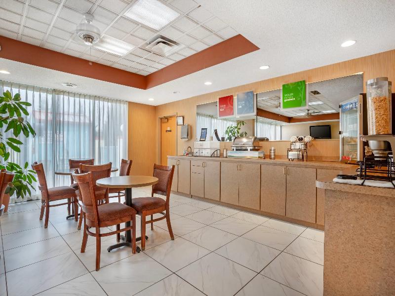 Econo Lodge Newport Smoky Mountains Gateway