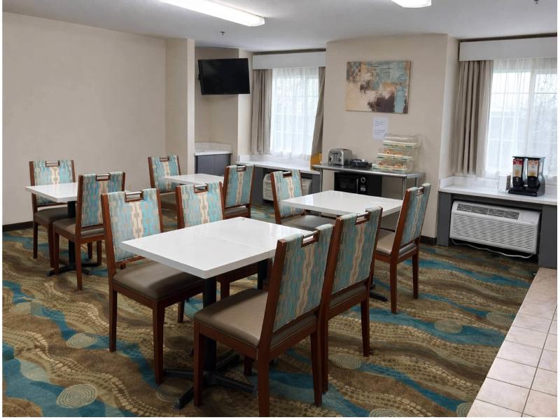 Quality Inn & Suites Santa Rosa image