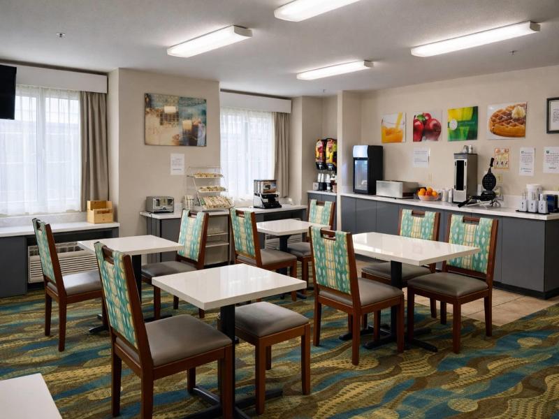 Quality Inn & Suites Santa Rosa image