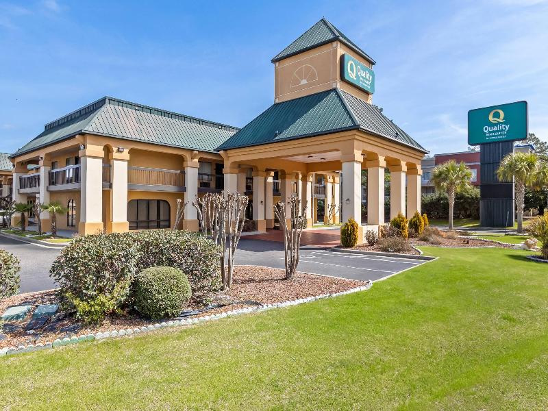 Quality Inn & Suites Civic Center image