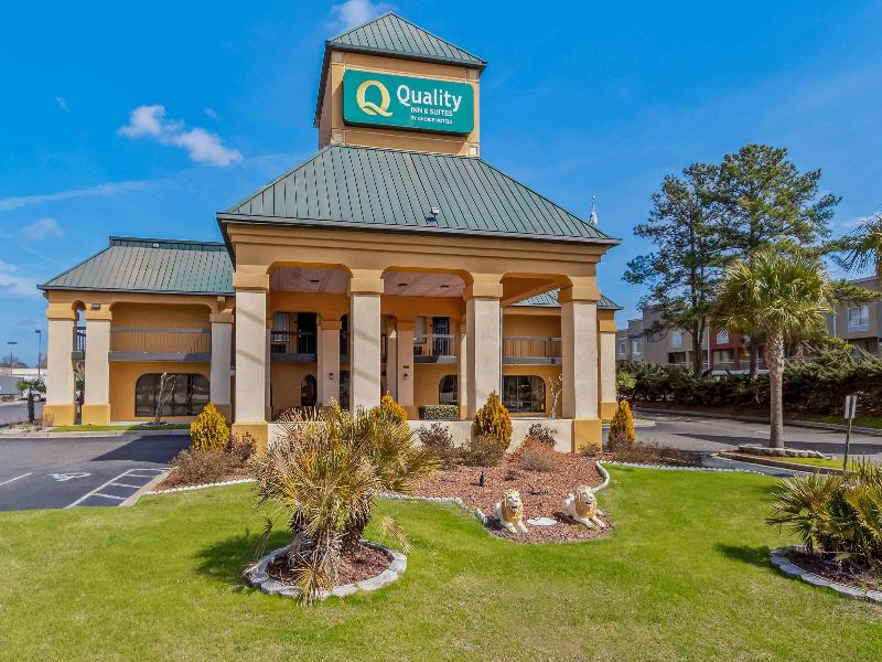 Quality Inn & Suites Civic Center image