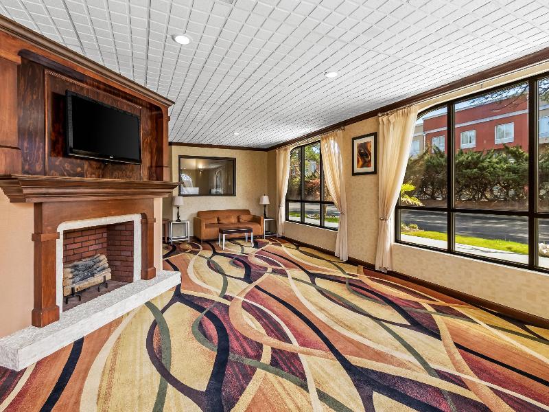 Quality Inn & Suites Civic Center image